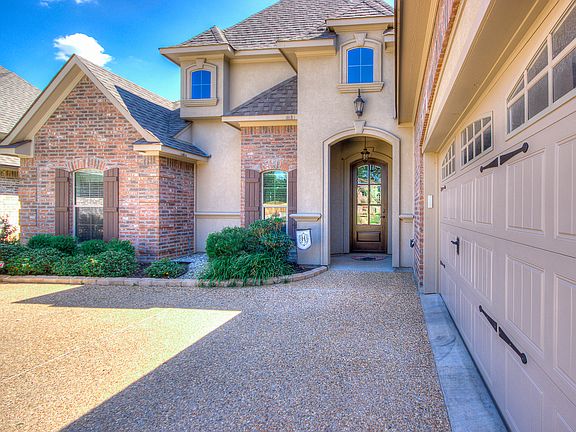 4th image of 529 Dogwood South Ln.