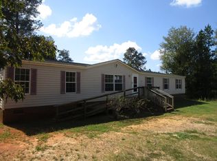 224 Kneece Rd, Bradley, SC 29819