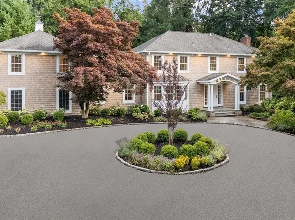 21 Koenig Drive, Oyster Bay Cove, NY 11771