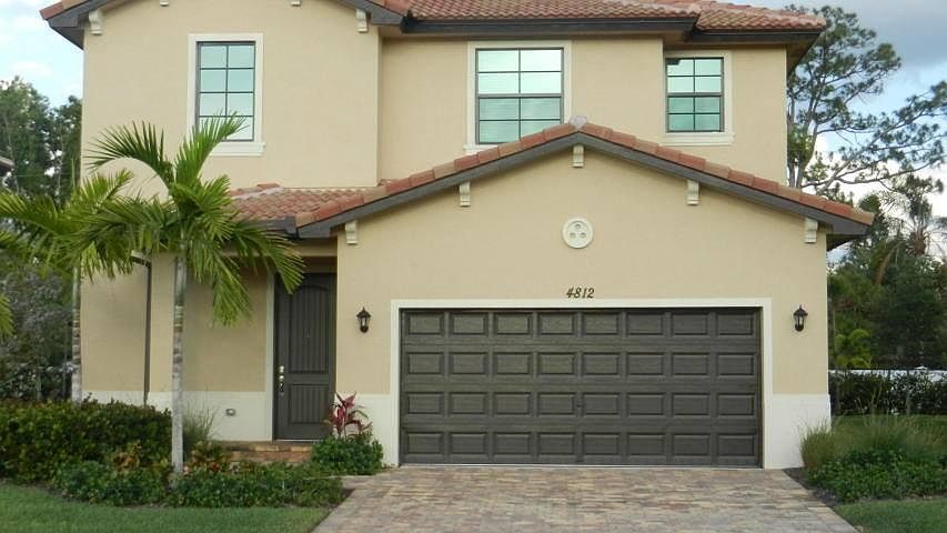 1st image of 4812 Pond Pine Way