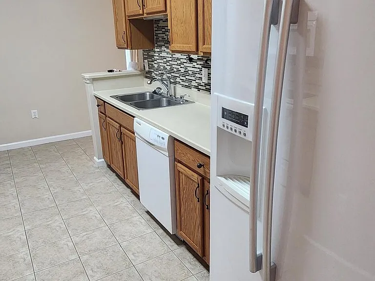 4106 Meander Pl #104 — Photo 4