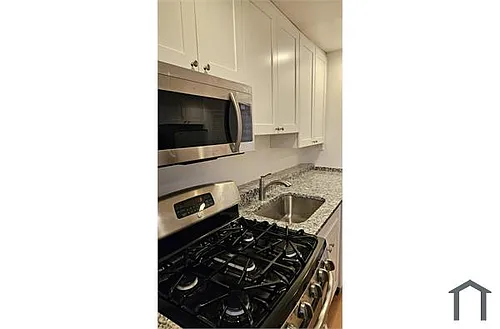 2239 Prout St SE Photo 1