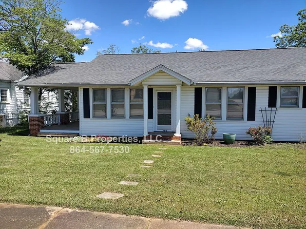 122 S Spencer St, Duncan, SC 29334