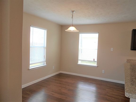 5th image of 21602 Nella Cir