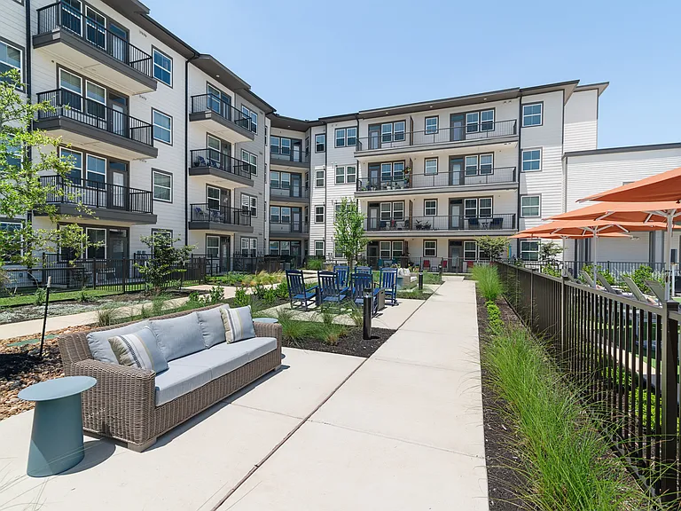 Amberlin Pflugerville 55+ Active Adult — Photo 37