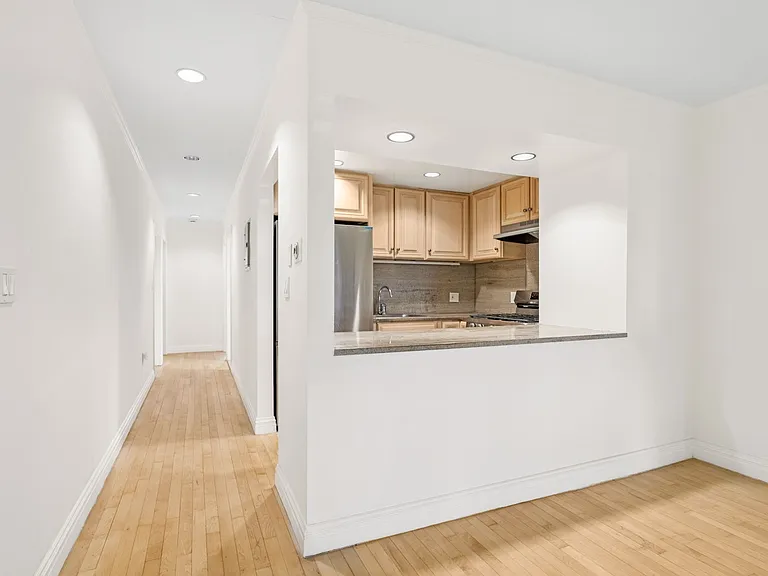 228 W 138th St #1 — Photo 3