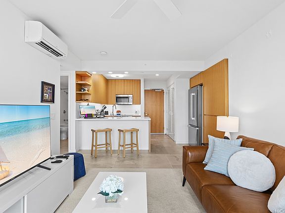 4th image of 1388 Kapiolani Blvd #3104