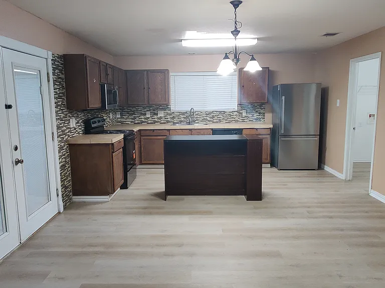 801 Green Heath Ave — Photo 21