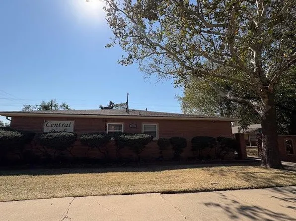 2103 33rd St, Lubbock, TX 79411