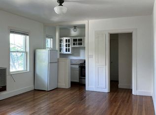 2102 SE 12th Ave APT 4, Portland, OR 97214
