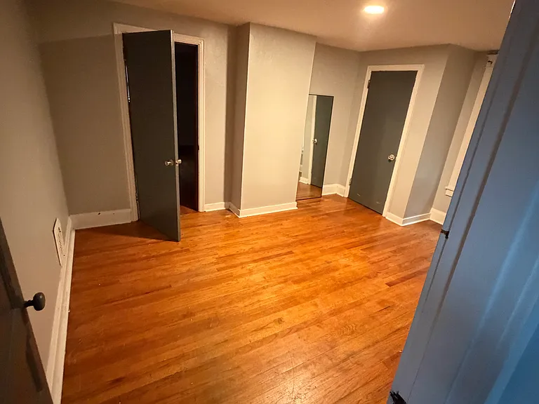 726 S Main St — Photo 6
