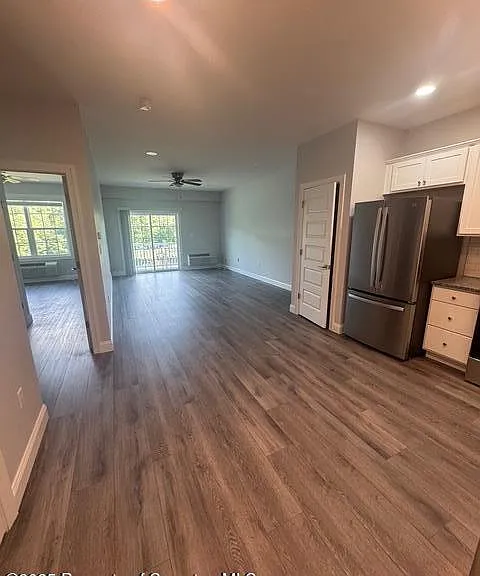 407 Circle Dr — Photo 7