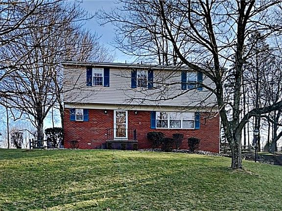 2nd image of 8757 Breezewood Dr