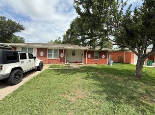 1421 Richard St, Mesquite, TX 75149