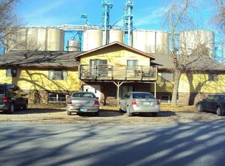 606 Cedar St #5, Duncombe, IA 50532
