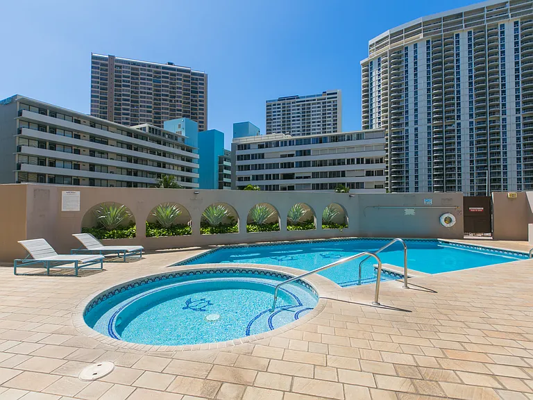 1910 Ala Moana Blvd #21B — Photo 44