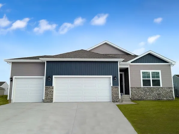 10267 NW 68th Ave, Johnston, IA 50131