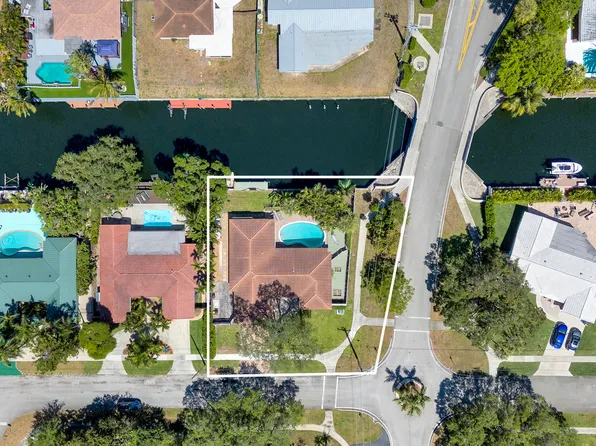 701 W Royal Palm Rd, Boca Raton, FL 33486