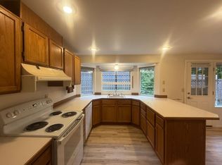 2795 112th Ave SE, Bellevue, WA 98004