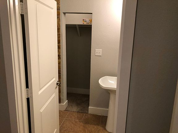 1st Floor bathroom entrance