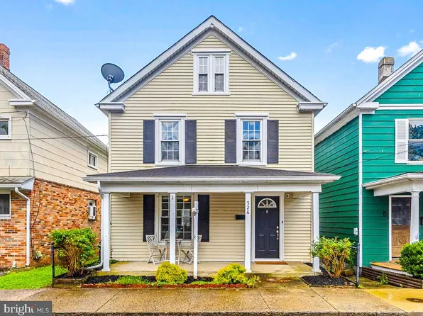 526 Brunswick St, Brunswick, MD 21716