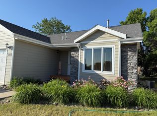 1203 Range View Cir, Rapid City, SD 57701