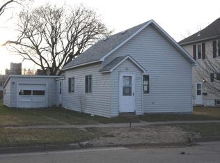 117 3rd St NE, Barnesville, MN 56514