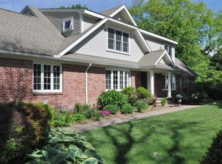 185 Rumstick Rd, Barrington, RI 02806