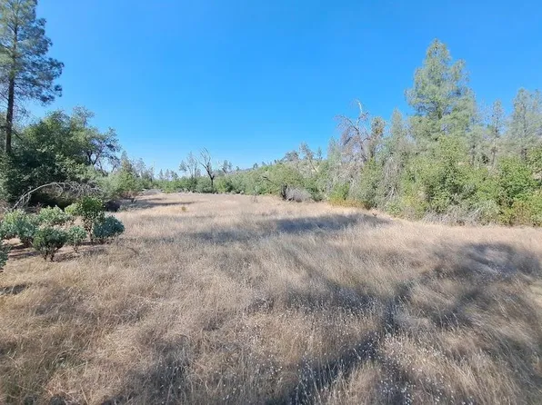 14615 Cobblestone Ln, Anderson, CA 96007