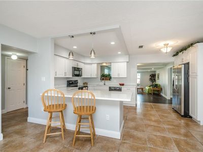 1775 Devonshire Dr N, Saint Petersburg, FL, 33710