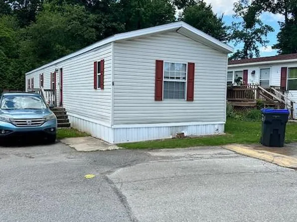 6 Rosewood Dr, Atglen, PA 19310