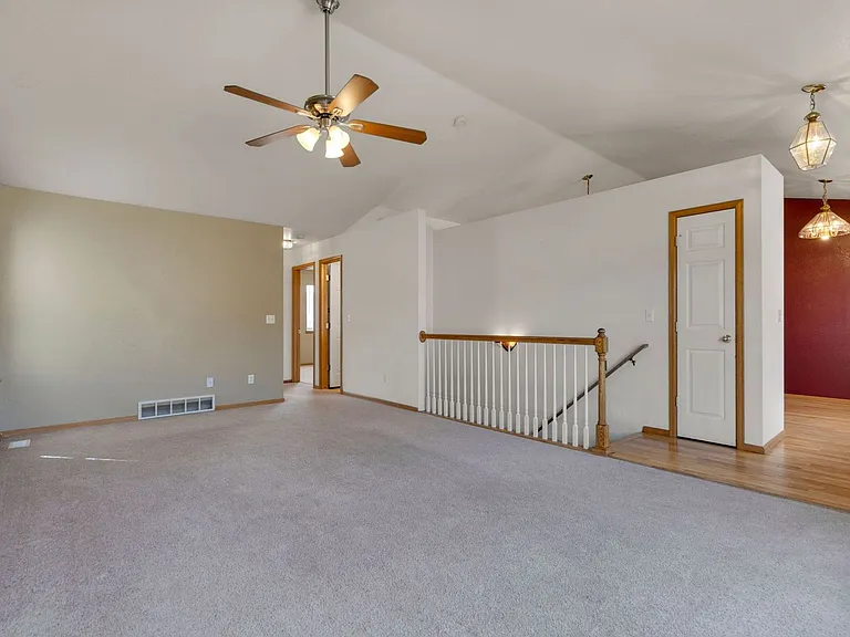 1385 Keywood Ct — Photo 4