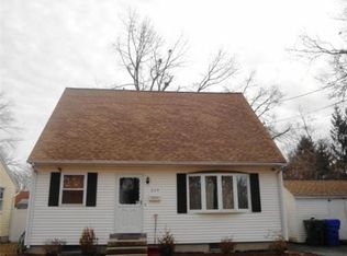 269 Seymour Ave, Springfield, MA 01109