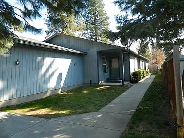 1616 E Elm Ave #A — Photo 2