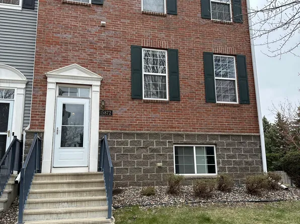 15872 Freedom Ln, Apple Valley, MN 55124