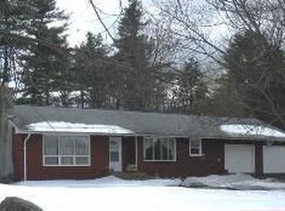 1061 Saw Mill Rd, Ravena, NY 12143