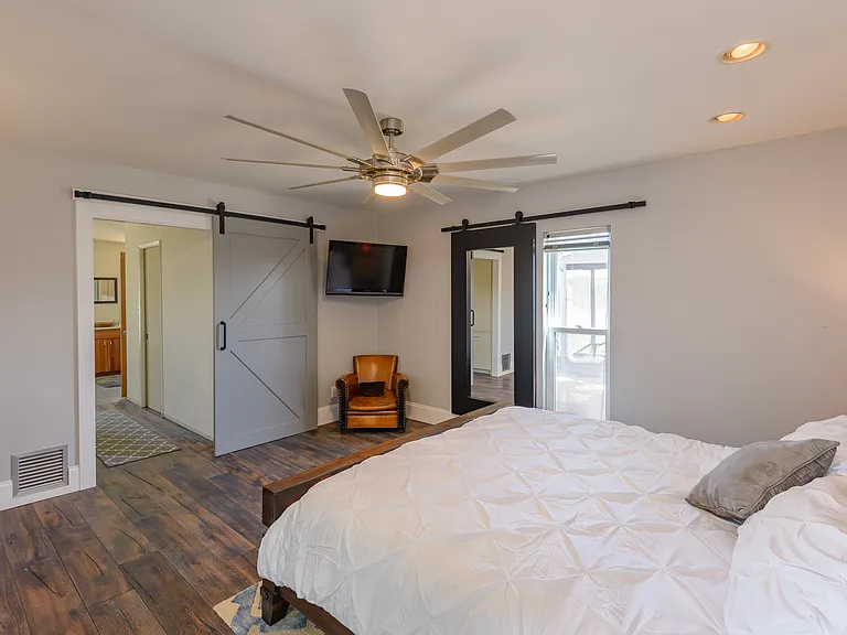 8602 E Cortez St — Photo 26