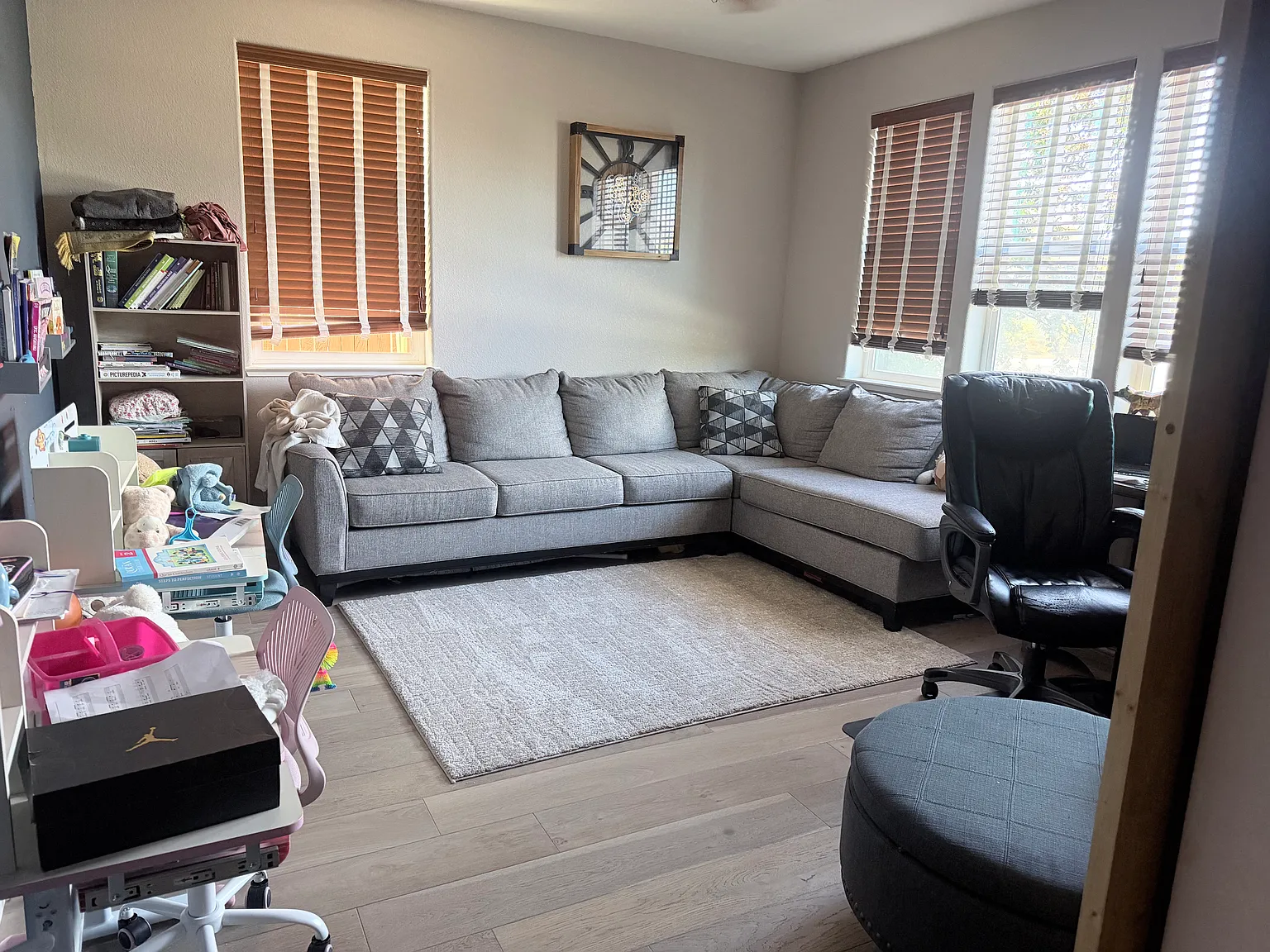 3 bed, 2127 sqft, $3,600 — Photo 4