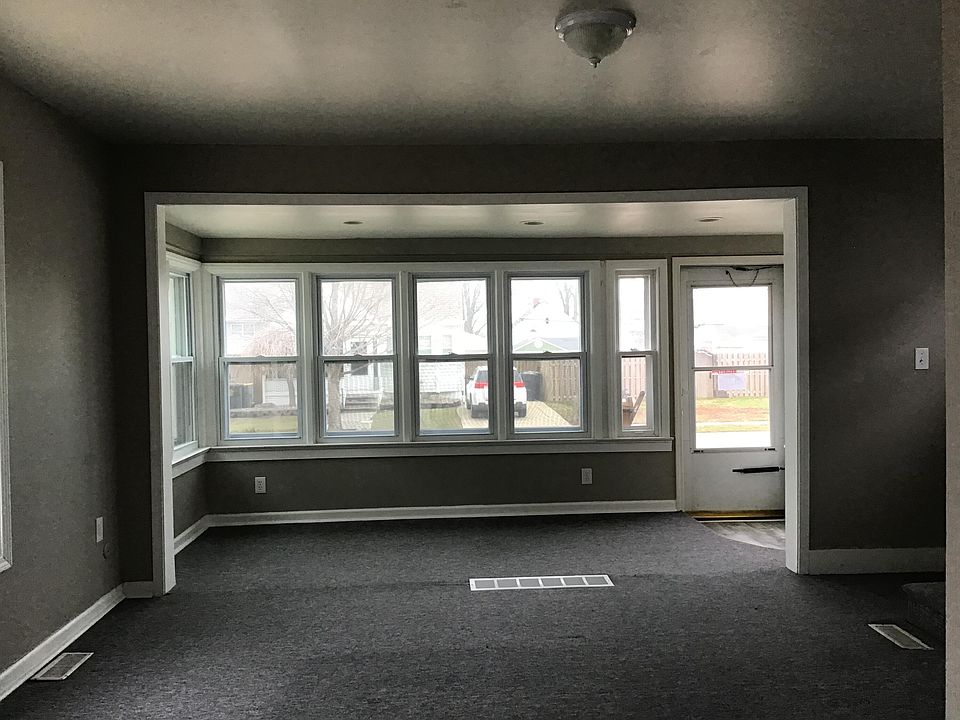 214 Detroit St, photo 4