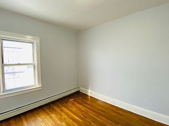 5th image of 50-46 44th St #2R