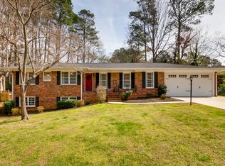 1671 Colebrook Cir, Decatur, GA 30033