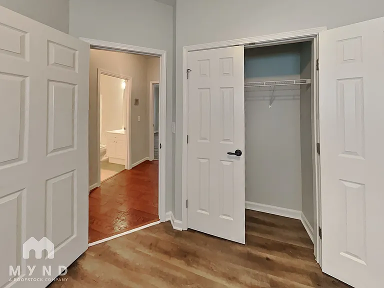 325 Shelby Forest Dr — Photo 16