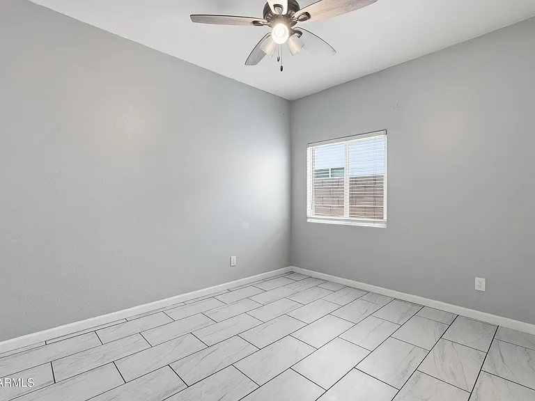 1692 W Aztec Dr — Photo 17
