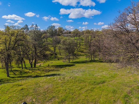 3rd image of Happy Valley Rd