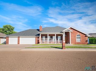 3905 Springwood Dr, Clovis, NM 88101