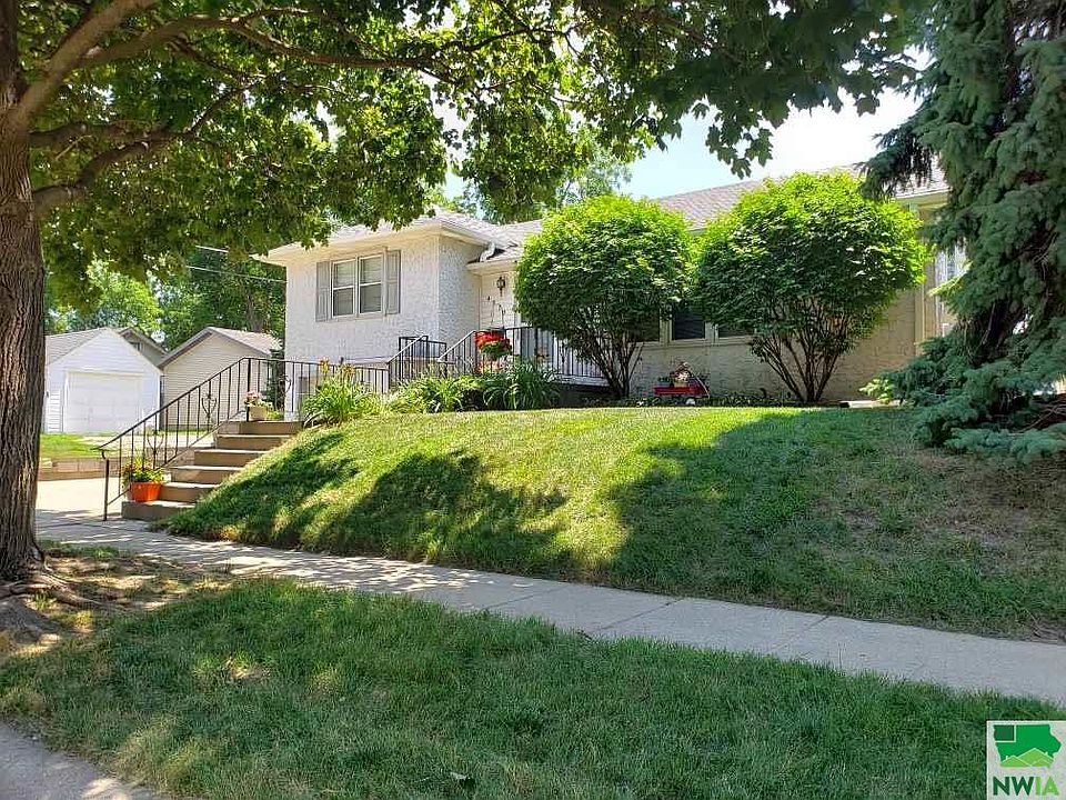 1st image of 4910 6th Ave