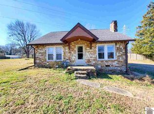 4815 Epperson Rd, Paducah, KY 42003