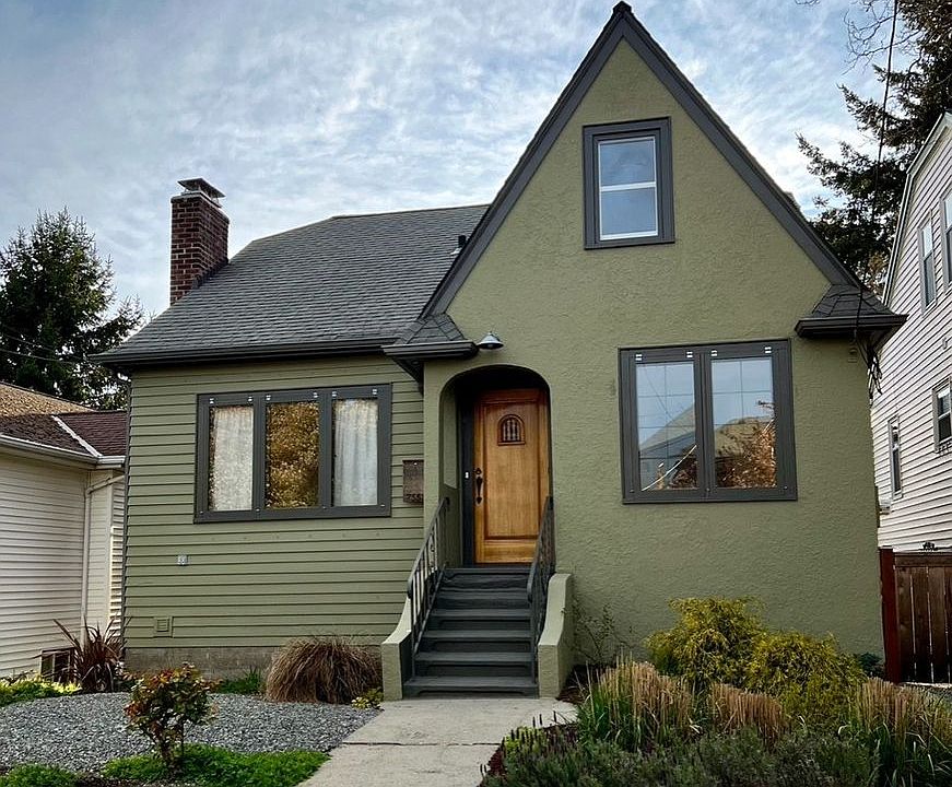 1st image of 7553 32nd Ave NW