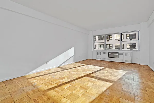 Rented by REAL New York | media 8