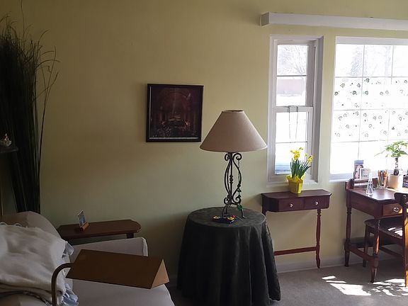 3rd image of 1531 Rockne Dr